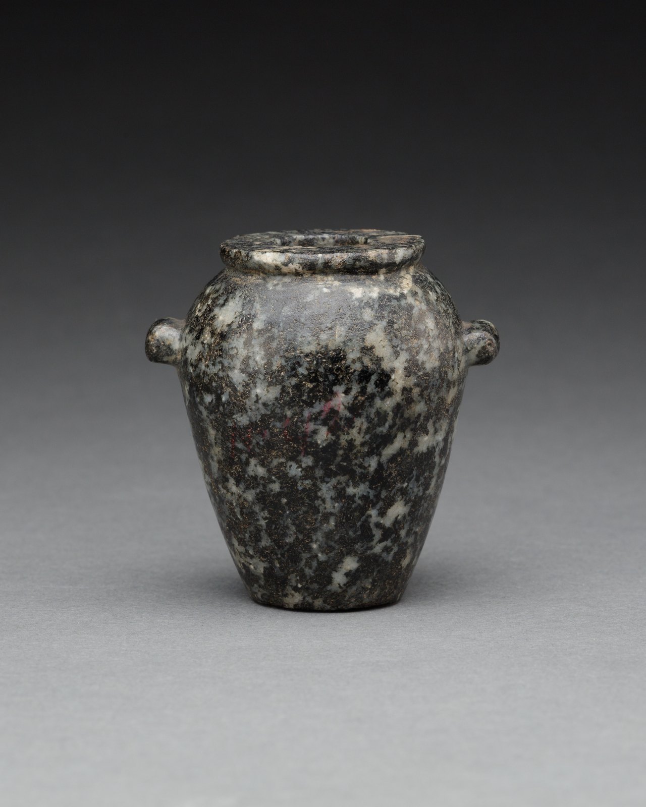 Ancient Egyptian diorite jar in the Metropolitan Museum of Art collection